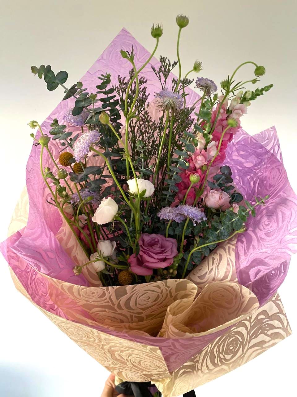 Ramo de flores desestructurado